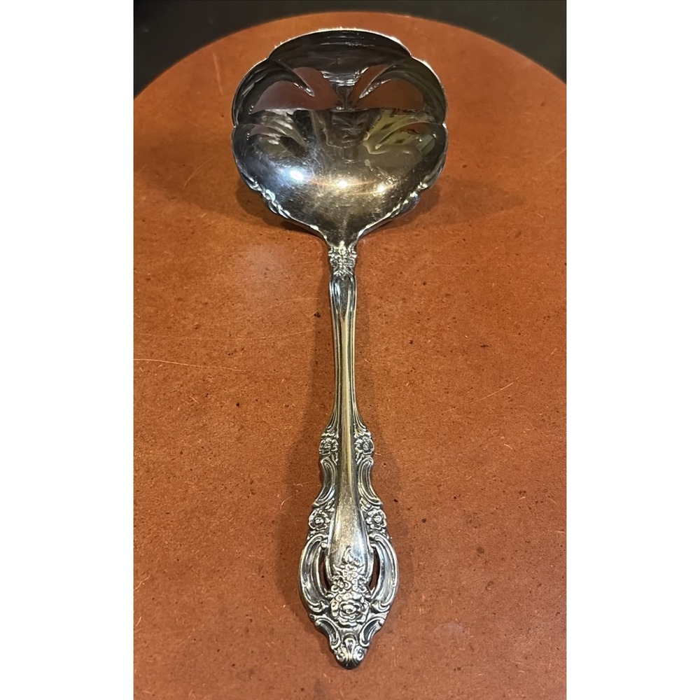 Oneida Community 8" Ladle Silver Artistry Pattern Silverplate Vintage